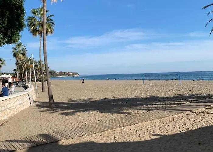 Beachfront Estepona Center
