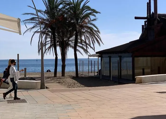 Beachfront Estepona Center
