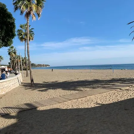 Beachfront Estepona Center Exterior photo